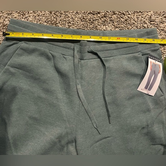LG Danskin Sweatpants - Women - Picture 9 of 11
